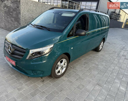 Зелений Мерседес Віто, об'ємом двигуна 1.95 л та пробігом 225 тис. км за 23999 $, фото 4 на Automoto.ua