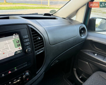 Зелений Мерседес Віто, об'ємом двигуна 1.95 л та пробігом 225 тис. км за 23999 $, фото 50 на Automoto.ua