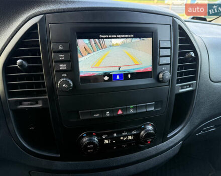 Зелений Мерседес Віто, об'ємом двигуна 1.95 л та пробігом 225 тис. км за 23999 $, фото 47 на Automoto.ua