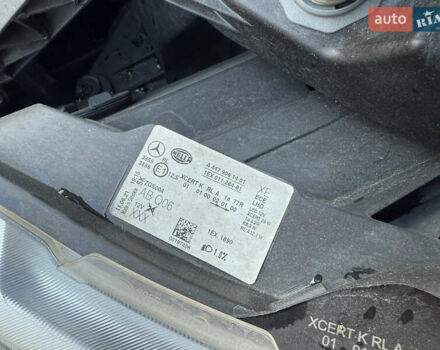 Зелений Мерседес Віто, об'ємом двигуна 1.95 л та пробігом 225 тис. км за 23999 $, фото 67 на Automoto.ua