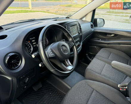 Зелений Мерседес Віто, об'ємом двигуна 1.95 л та пробігом 225 тис. км за 23999 $, фото 41 на Automoto.ua