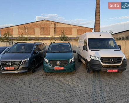 Зеленый Мерседес Вито, объемом двигателя 1.95 л и пробегом 225 тыс. км за 24444 $, фото 72 на Automoto.ua