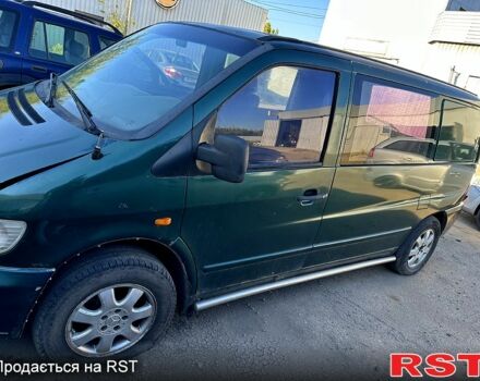 Зеленый Мерседес Вито, объемом двигателя 2.3 л и пробегом 230 тыс. км за 2200 $, фото 1 на Automoto.ua