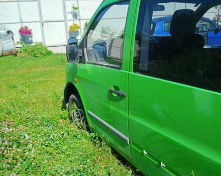 Зелений Мерседес Віто, об'ємом двигуна 2.4 л та пробігом 450 тис. км за 3500 $, фото 4 на Automoto.ua