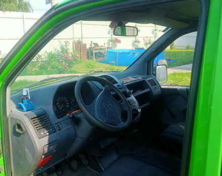 Зелений Мерседес Віто, об'ємом двигуна 2.4 л та пробігом 450 тис. км за 3500 $, фото 9 на Automoto.ua