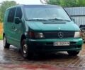 Зелений Мерседес Віто, об'ємом двигуна 2.3 л та пробігом 600 тис. км за 3700 $, фото 1 на Automoto.ua