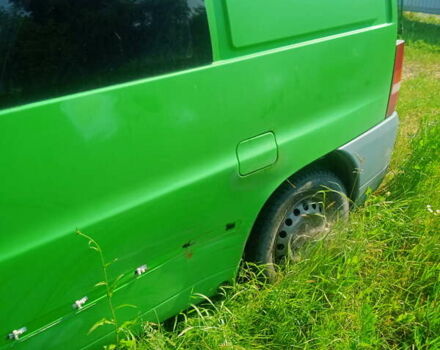 Зелений Мерседес Віто, об'ємом двигуна 2.4 л та пробігом 450 тис. км за 3500 $, фото 15 на Automoto.ua