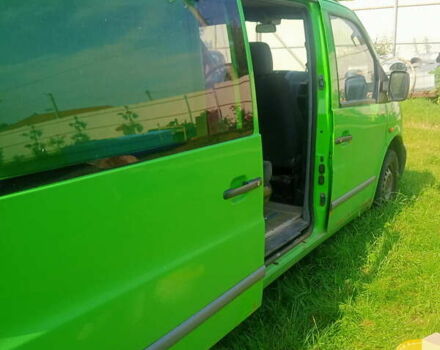 Зелений Мерседес Віто, об'ємом двигуна 2.4 л та пробігом 450 тис. км за 3500 $, фото 17 на Automoto.ua