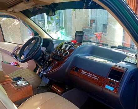 Зелений Мерседес Віто, об'ємом двигуна 2.2 л та пробігом 400 тис. км за 5000 $, фото 1 на Automoto.ua