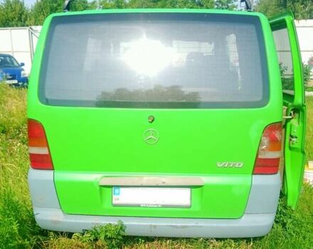 Зелений Мерседес Віто, об'ємом двигуна 2.4 л та пробігом 450 тис. км за 3500 $, фото 16 на Automoto.ua