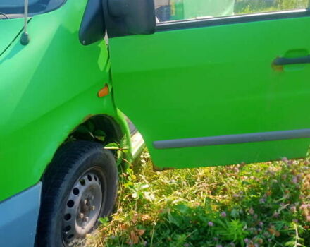 Зелений Мерседес Віто, об'ємом двигуна 2.4 л та пробігом 450 тис. км за 3500 $, фото 13 на Automoto.ua