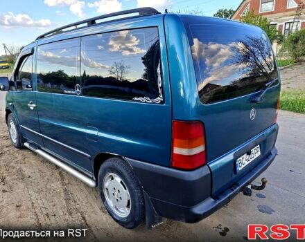 Зелений Мерседес Віто, об'ємом двигуна 2.1 л та пробігом 423 тис. км за 5450 $, фото 6 на Automoto.ua