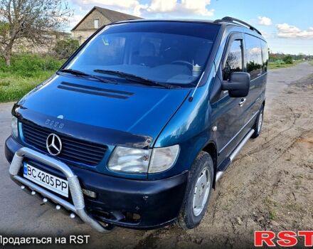 Зелений Мерседес Віто, об'ємом двигуна 2.1 л та пробігом 423 тис. км за 5450 $, фото 2 на Automoto.ua