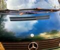 Зелений Мерседес Віто, об'ємом двигуна 2.2 л та пробігом 382 тис. км за 1700 $, фото 1 на Automoto.ua