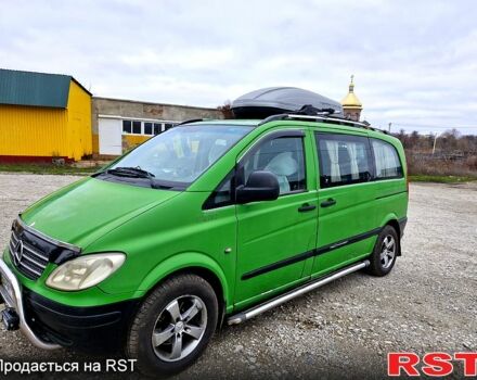 Зеленый Мерседес Вито, объемом двигателя 2.1 л и пробегом 296 тыс. км за 6200 $, фото 1 на Automoto.ua