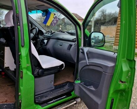 Зеленый Мерседес Вито, объемом двигателя 2.1 л и пробегом 296 тыс. км за 6200 $, фото 9 на Automoto.ua