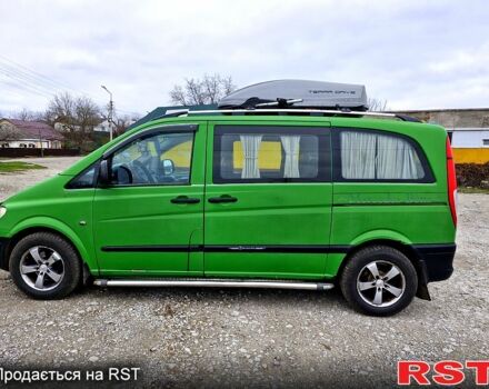 Зеленый Мерседес Вито, объемом двигателя 2.1 л и пробегом 296 тыс. км за 6200 $, фото 2 на Automoto.ua