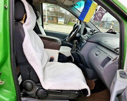 Зеленый Мерседес Вито, объемом двигателя 2.1 л и пробегом 296 тыс. км за 6200 $, фото 8 на Automoto.ua