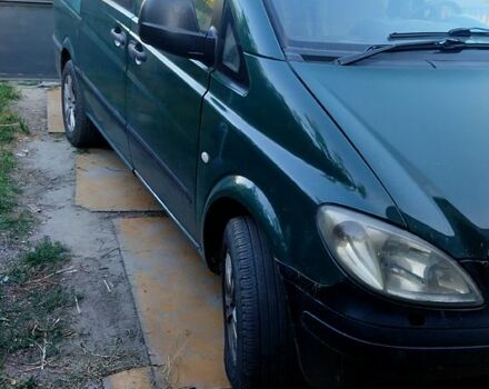 Зелений Мерседес Віто, об'ємом двигуна 2.1 л та пробігом 405 тис. км за 7900 $, фото 3 на Automoto.ua