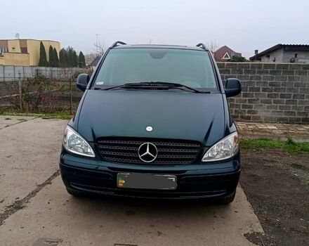 Зеленый Мерседес Вито, объемом двигателя 2.1 л и пробегом 200 тыс. км за 8000 $, фото 1 на Automoto.ua