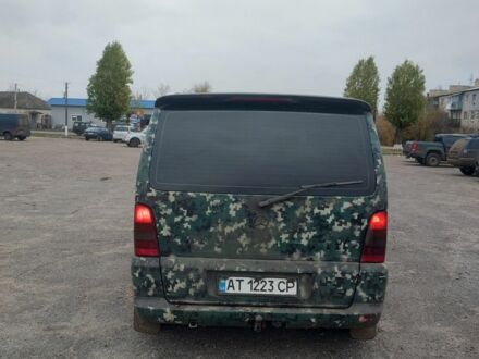 Зеленый Мерседес Вито, объемом двигателя 2.1 л и пробегом 285 тыс. км за 2700 $, фото 1 на Automoto.ua