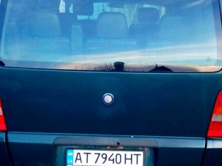 Зеленый Мерседес Вито, объемом двигателя 2.2 л и пробегом 0 тыс. км за 5333 $, фото 1 на Automoto.ua