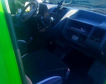Зеленый Мерседес Вито, объемом двигателя 2.3 л и пробегом 240 тыс. км за 4650 $, фото 1 на Automoto.ua