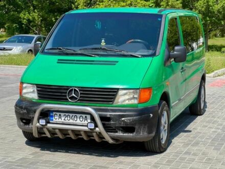 Зелений Мерседес Віто, об'ємом двигуна 0 л та пробігом 350 тис. км за 3200 $, фото 1 на Automoto.ua