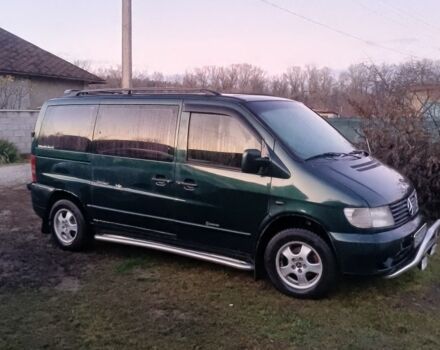 Зелений Мерседес Віто, об'ємом двигуна 0 л та пробігом 3 тис. км за 3500 $, фото 1 на Automoto.ua