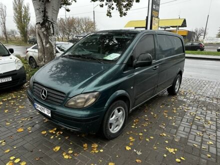 Зеленый Мерседес Вито, объемом двигателя 2.1 л и пробегом 250 тыс. км за 6700 $, фото 1 на Automoto.ua