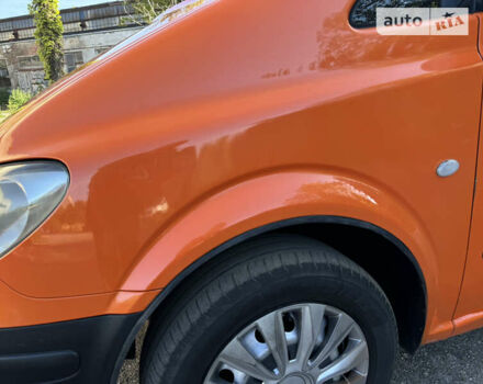 Оранжевый Мерседес Вито, объемом двигателя 2.15 л и пробегом 380 тыс. км за 6800 $, фото 30 на Automoto.ua
