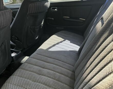 Білий Мерседес В123, об'ємом двигуна 2.3 л та пробігом 250 тис. км за 1000 $, фото 4 на Automoto.ua