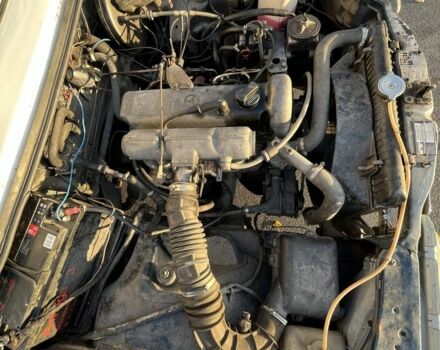 Мерседес В123 1980 в Днепре (Днепропетровске) на Automoto.ua Белый Мерседес В123, объемом двигателя 2 л и пробегом 3 тыс. км за 2900 $, фото 4 на Automoto.ua