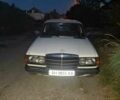 Белый Мерседес В123, объемом двигателя 2.4 л и пробегом 350 тыс. км за 1300 $, фото 1 на Automoto.ua