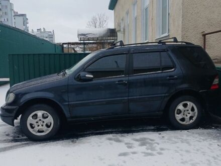 Чорний Мерседес В123, об'ємом двигуна 2.7 л та пробігом 270 тис. км за 5500 $, фото 1 на Automoto.ua