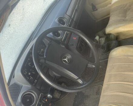 Красный Мерседес В123, объемом двигателя 0 л и пробегом 2 тыс. км за 591 $, фото 4 на Automoto.ua