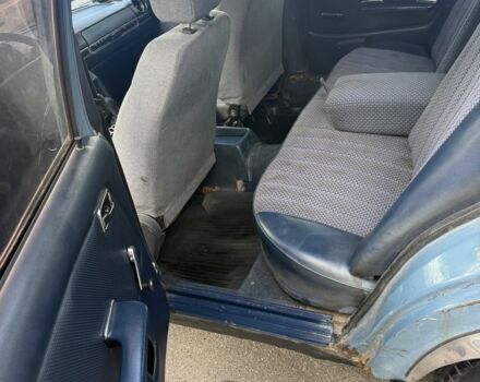 Синій Мерседес В123, об'ємом двигуна 2 л та пробігом 500 тис. км за 800 $, фото 8 на Automoto.ua