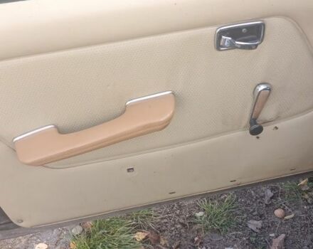 Синий Мерседес В123, объемом двигателя 2 л и пробегом 1000 тыс. км за 1000 $, фото 6 на Automoto.ua