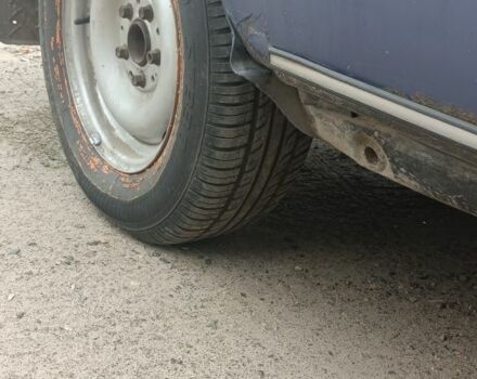 Синий Мерседес В123, объемом двигателя 2 л и пробегом 1000 тыс. км за 1000 $, фото 7 на Automoto.ua