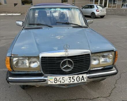 Синий Мерседес В123, объемом двигателя 2 л и пробегом 500 тыс. км за 800 $, фото 1 на Automoto.ua