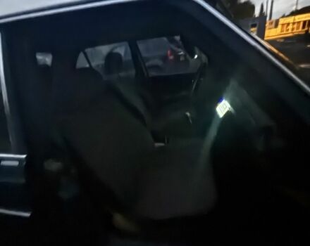 Зелений Мерседес В123, об'ємом двигуна 3 л та пробігом 300 тис. км за 600 $, фото 4 на Automoto.ua