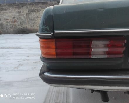 Зеленый Мерседес В123, объемом двигателя 2 л и пробегом 400 тыс. км за 1313 $, фото 5 на Automoto.ua