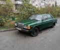 Зеленый Мерседес В123, объемом двигателя 2 л и пробегом 300 тыс. км за 1000 $, фото 1 на Automoto.ua
