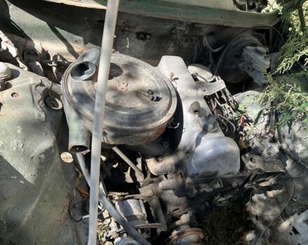 Зеленый Мерседес В123, объемом двигателя 2 л и пробегом 300 тыс. км за 650 $, фото 8 на Automoto.ua