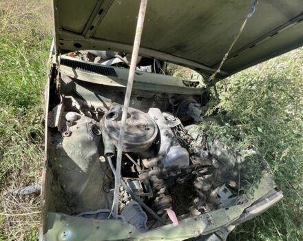 Зеленый Мерседес В123, объемом двигателя 2 л и пробегом 300 тыс. км за 650 $, фото 6 на Automoto.ua