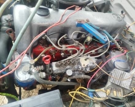 Зеленый Мерседес В123, объемом двигателя 0 л и пробегом 100 тыс. км за 1100 $, фото 1 на Automoto.ua