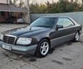 Чорний Мерседес В124, об'ємом двигуна 2 л та пробігом 385 тис. км за 4400 $, фото 1 на Automoto.ua