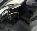 Черный Мерседес В124, объемом двигателя 2.6 л и пробегом 400 тыс. км за 2000 $, фото 5 на Automoto.ua