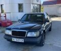 Черный Мерседес В124, объемом двигателя 3 л и пробегом 167 тыс. км за 1250 $, фото 1 на Automoto.ua