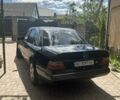 Черный Мерседес В124, объемом двигателя 2 л и пробегом 490 тыс. км за 2450 $, фото 3 на Automoto.ua